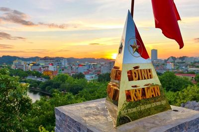Ninh Bình: Điểm check-in siêu 'hot' ngắm toàn cảnh Phố cổ Hoa Lư