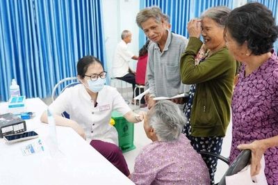 Huế phát động khám sức khỏe định kỳ miễn phí cho người dân giai đoạn 2026-2030