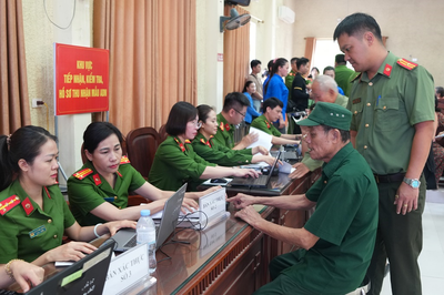 Nghệ An thu nhận hơn 22.000 mẫu sinh phẩm ADN thân nhân liệt sĩ phục vụ xác định danh tính