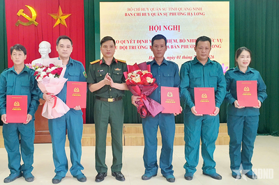 Quảng Ninh: Ban CHQS phường Hạ Long công bố quyết định về công tác cán bộ