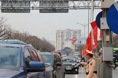 Gỡ vướng cho xe bán tải lưu thông trong đô thị