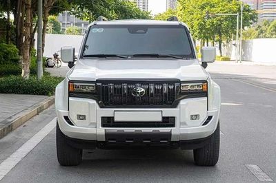 Toyota Việt Nam triệu hồi 563 xe Land Cruiser Prado lỗi đồng hồ táp lô