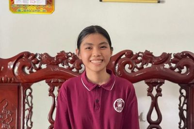 Nữ sinh trường không chuyên trở thành thủ khoa khối B00