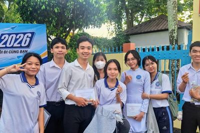 Top 10 trường có điểm trung bình tốt nghiệp THPT cao nhất An Giang
