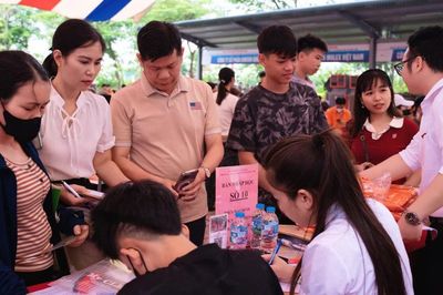 Khi học nghề không còn là lối rẽ phụ