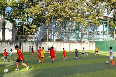 Vietsovpetro khai giảng lớp Bóng đá cơ bản hè 2026 cho con em CBCNV