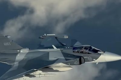Ukraine mua thêm tiêm kích Gripen, nêu nguy cơ Nga tập kích tỉnh Chernihiv