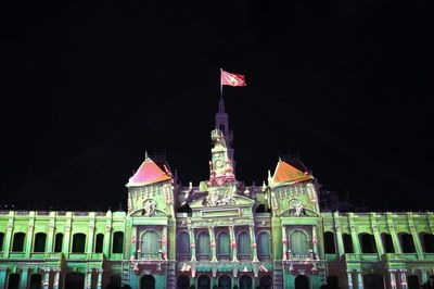 Biểu diễn 3D Mapping tái hiện hành trình nửa thế kỷ Thành phố mang tên Bác