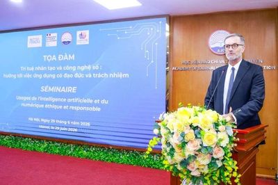 Đại sứ Pháp tại Việt Nam: Không để AI quyết định thay con người
