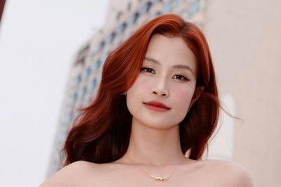 Sắc vóc 'mẹ hai con' Đông Nhi khiến người hâm mộ xuýt xoa