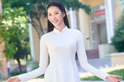Hoàng Thùy nhận cơn mưa lời khen
