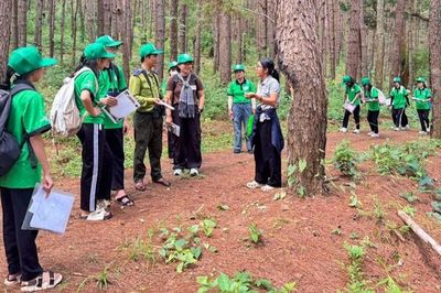 Lớp học giữa rừng Kon Ka Kinh