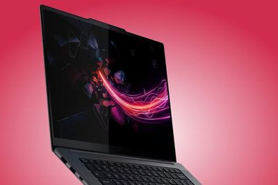 Lenovo Yoga Pro 7 15ASH11: Laptop đồ họa mỏng nhẹ với 48GB VRAM và màn hình OLED 1.100 nit