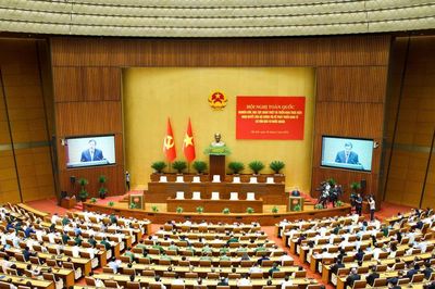 Chấn chỉnh nền nếp học tập, quán triệt nghị quyết
