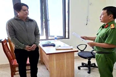 Thuê ô tô rồi mang đi cầm cố, một thanh niên bị khởi tố