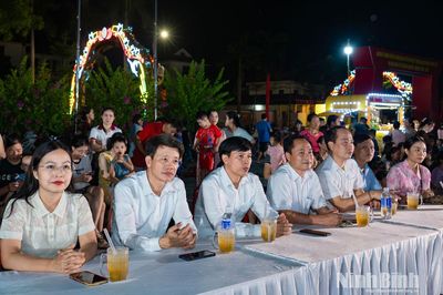 Đoàn xã Yên Mô tổ chức đêm nhạc chào mừng thành công việc sắp xếp lại thôn trên địa bàn xã