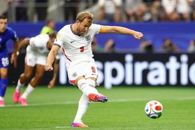 Đội hình mạnh nhất Anh đấu CHDC Congo: Harry Kane bất lực vì hàng thủ 5 người?