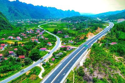 Sửa đổi 6 thủ tục hành chính đường bộ, mở rộng hình thức nộp hồ sơ trực tuyến