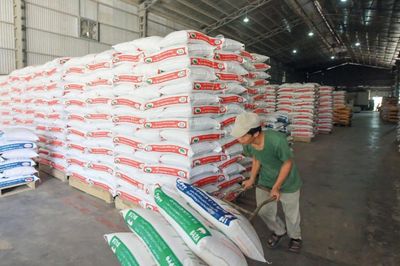 Giá thịt lợn, thức ăn chăn nuôi và phân bón đồng loạt chịu áp lực tăng