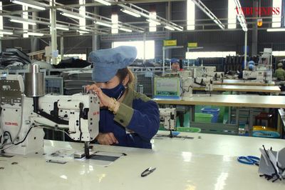 Dệt may, thủy sản: Muốn giữ đơn hàng, phải giải bài toán thiếu người làm