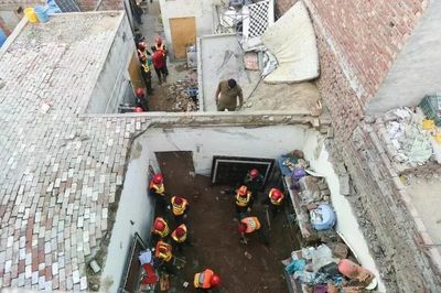 Sập mái trung tâm dạy thêm ở Pakistan, 14 trẻ thiệt mạng