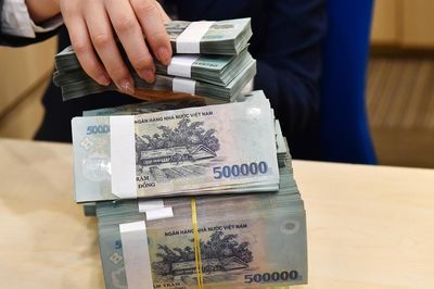 Lương cơ sở tăng lên 2,53 triệu đồng từ hôm nay