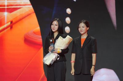 Hannah Olala được vinh danh 'Best Premium Livestream Star'