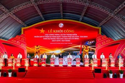 Thành phố Hồ Chí Minh khởi công 8 công trình, dự án trọng điểm