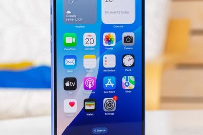 Giá iPhone 14 Plus, 15 Plus, 16 Plus giảm mạnh, rẻ nhất Việt Nam màn lớn, pin khỏe vẫn xịn chẳng kém iPhone 17 Pro Max