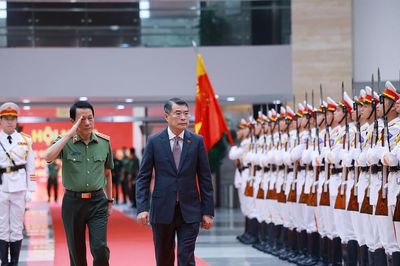 Thủ tướng: Xây dựng 'lá chắn an ninh kinh tế', 'tường lửa quốc gia' trên không gian mạng'