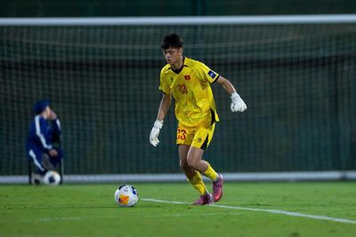 Người giúp U17 Việt Nam dự World Cup vỡ xương mặt