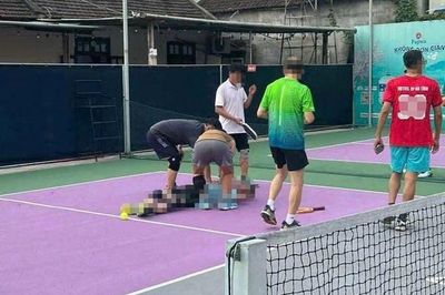 Những vụ đột tử đau lòng trên sân tập: BS nêu một điểm chung đáng lo