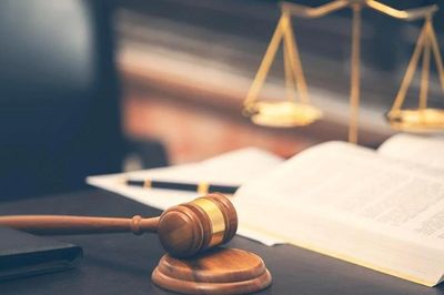 Khẩn trương hoàn thiện, không để chậm tiến độ 23 dự án luật, nghị quyết