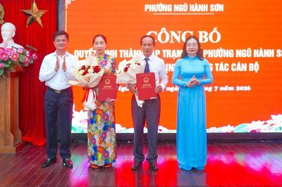 Phường Ngũ Hành Sơn công bố quyết định thành lập Trạm Y tế và kiện toàn công tác cán bộ