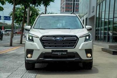 Subaru Việt Nam giảm giá Forester tới 360 triệu, Crosstrek gần 240 triệu