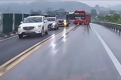 Vượt ẩu trên cao tốc Nội Bài - Lào Cai, tài xế bị dân ghi hình gửi CSGT