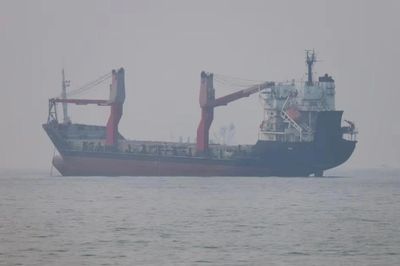 Mỹ - Iran kết thúc đàm phán gián tiếp, số phận eo biển Hormuz vẫn lơ lửng