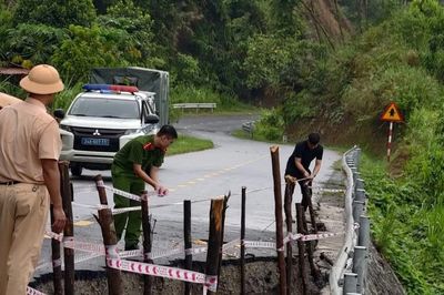 Mưa lớn gây sạt lở, ngập úng nhiều nơi, Lào Cai cảnh báo khẩn