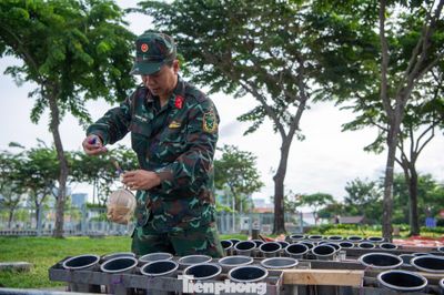 Trận địa pháo hoa mừng 50 năm thành phố Sài Gòn - Gia Định mang tên Bác
