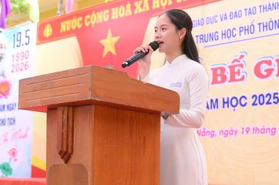 Nữ thủ khoa C00 Đà Nẵng mơ ước trở thành chiến sĩ công an