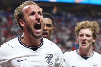 Anh thắng kịch tính CHDC Congo: Hiệp sĩ Harry Kane
