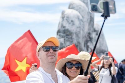 Đà Nẵng đón gần 10 triệu lượt khách trong nửa năm, khách quốc tế vượt nội địa