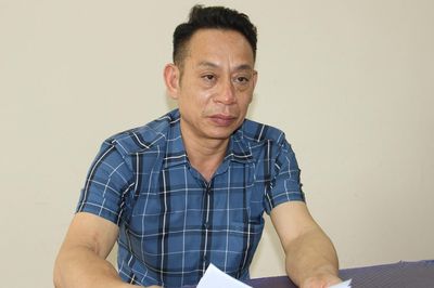 Danh tính tài xế ô tô tông 2 người trên vỉa hè rồi bỏ trốn