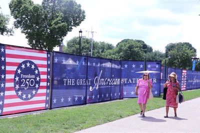 Tăng tốc chiến dịch 'làm đẹp' Washington D.C trước thềm Quốc khánh