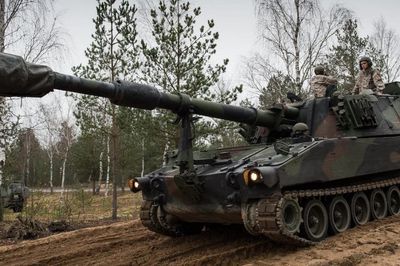 NATO đối mặt bài toán khó mới: Biến nguồn vốn thành hỏa lực