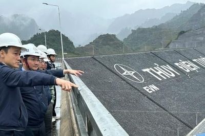 Hoàn thiện thể chế, nâng cao hiệu quả quản lý an toàn và môi trường công nghiệp