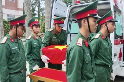 Cần Thơ bàn giao 670 mẫu sinh phẩm hài cốt liệt sĩ giám định ADN