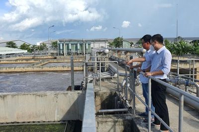 Hà Nội: 18 loại hình sản xuất, kinh doanh phải quan trắc tự động, liên tục nước thải, bụi