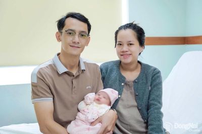 Giành lại sự sống cho mẹ con sản phụ bị xuất huyết buồng ối hiếm gặp