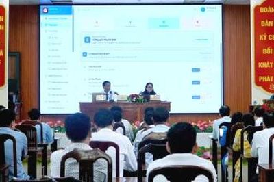 HĐND xã Lấp Vò thông qua 5 Nghị quyết quan trọng